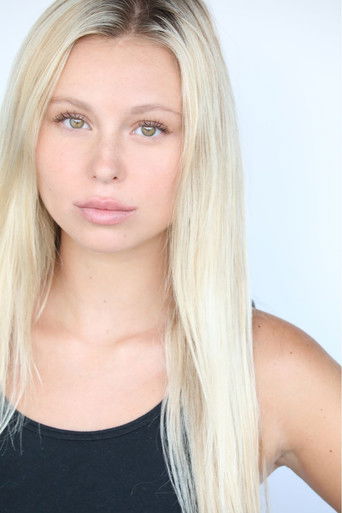 Portrait of Alexandra Peters