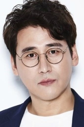 Portrait of Lee Jeong-heon