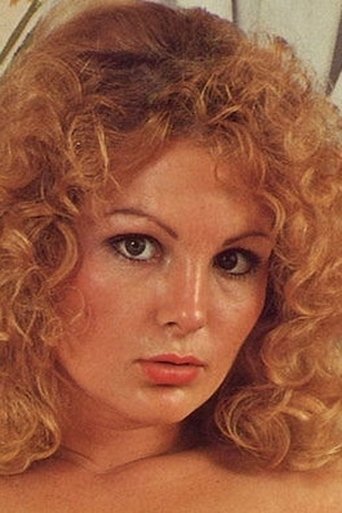 Portrait of Nicole Scent