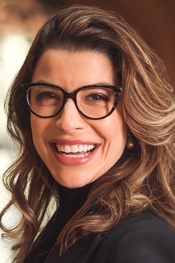 Portrait of Lara Brenner