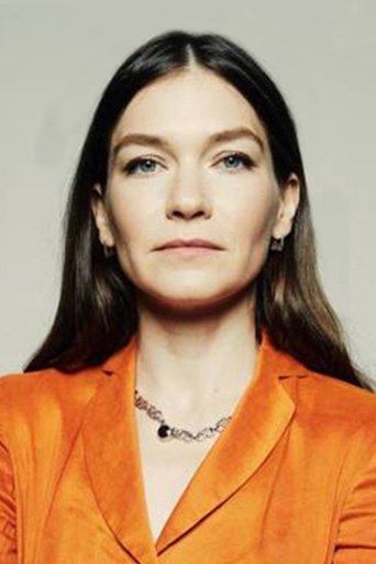 Portrait of Hannah Gross