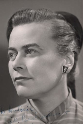 Portrait of Ruth Kettlewell