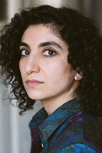 Portrait of Ariane Naziri
