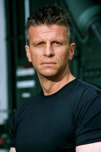 Portrait of Dirk Heinrichs
