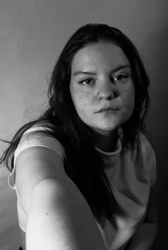 Portrait of Elli Devine Brady