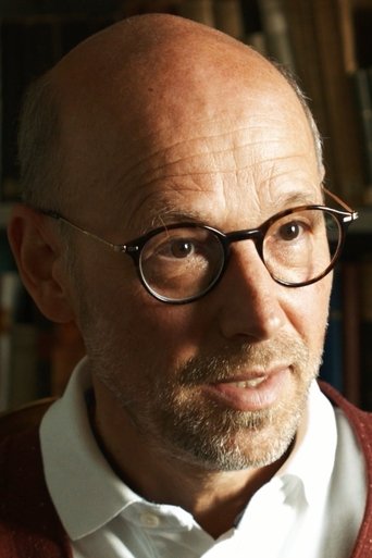 Portrait of Aksel Haaning