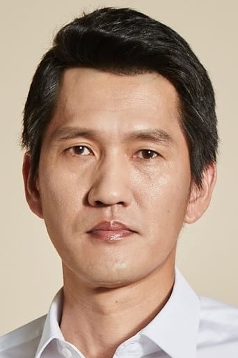 Portrait of Shin Duk-ho