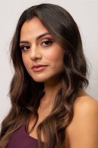 Portrait of Inês Faria