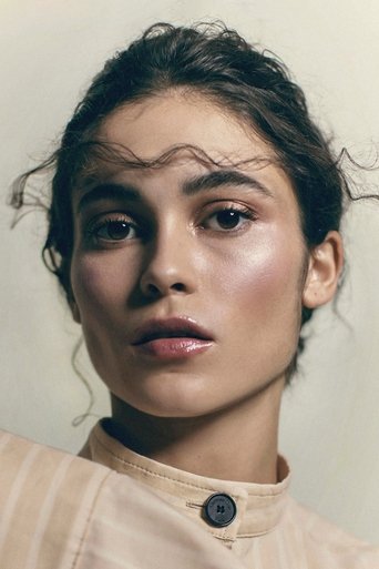 Portrait of Luna Pamiés