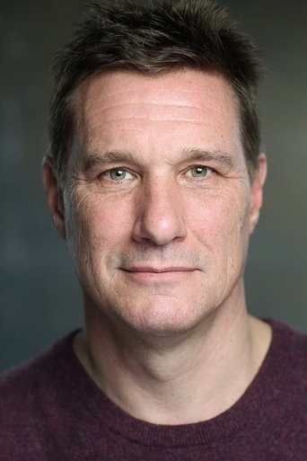 Portrait of Alex Dee