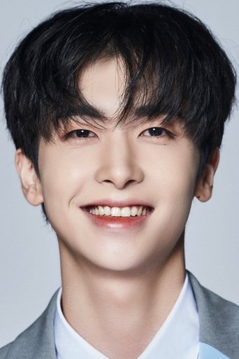 Portrait of Lee Dong-yeol