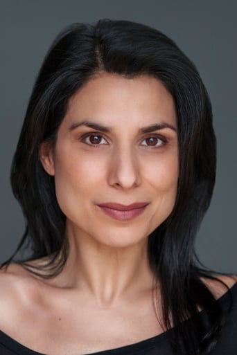 Portrait of Laara Sadiq