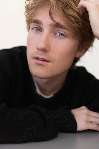 Portrait of Ethan Lamb-Kelly