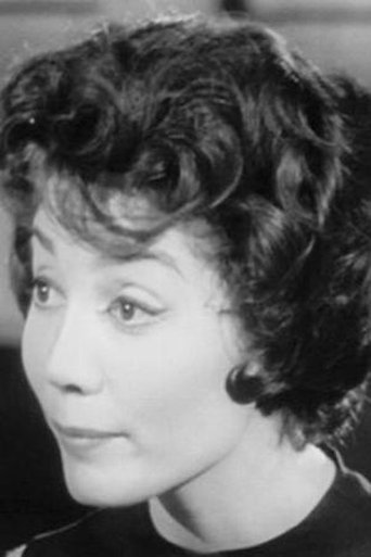 Portrait of Lynn Storey