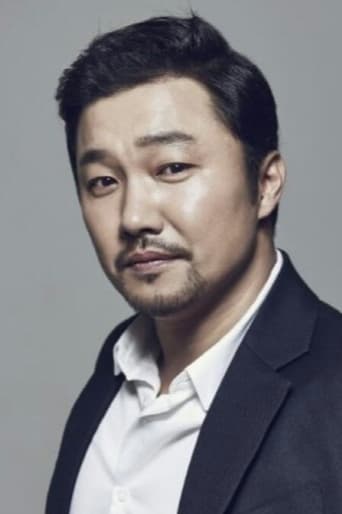 Portrait of Han Jae-yeong