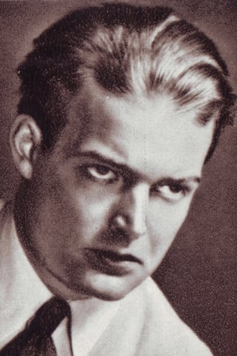 Portrait of Fred Döderlein