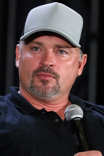 Portrait of Tom Welling