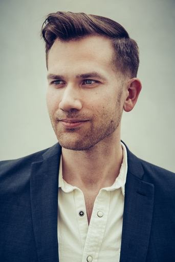 Portrait of Aaron Moorhead