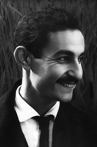 Portrait of Mohamed Zinet