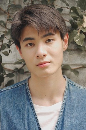 Portrait of Patarakorn Thaveesittikullarp