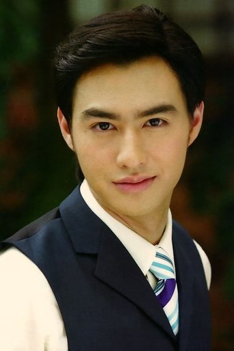 Portrait of Tawin Yavapolkul