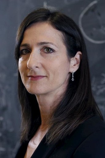 Portrait of Sara Seager