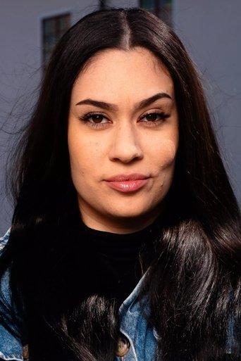 Portrait of Olivia Karlsson