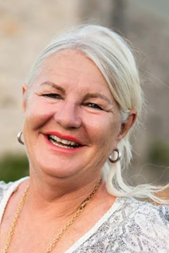 Portrait of Petra de Leeuw (60)