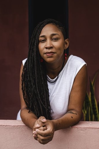 Portrait of Thamires Vieira