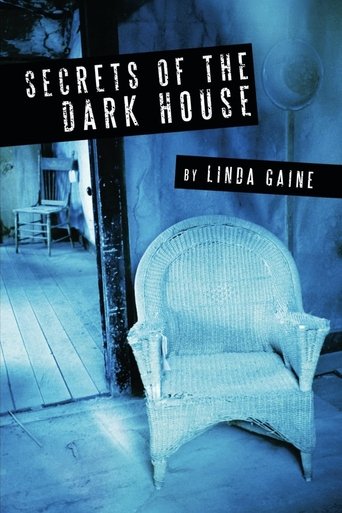 Poster of Secrets of the Dark House