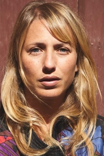 Portrait of Laura Boujenah
