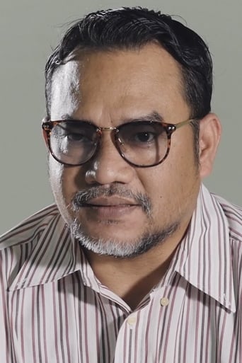 Portrait of Nonthakorn Thaweesuk