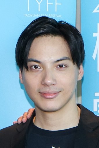 Portrait of Christopher Ma