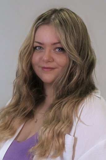 Portrait of Leah Ebbrell