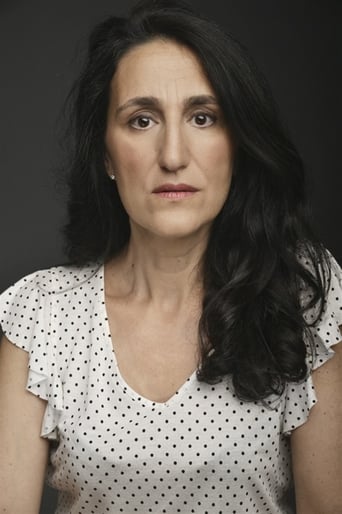 Portrait of Sarah Bensoussan