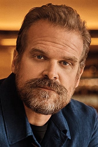 Portrait of David Harbour