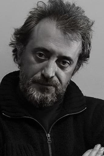 Portrait of Roberto Suárez