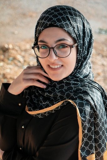 Portrait of Batoul Jouni