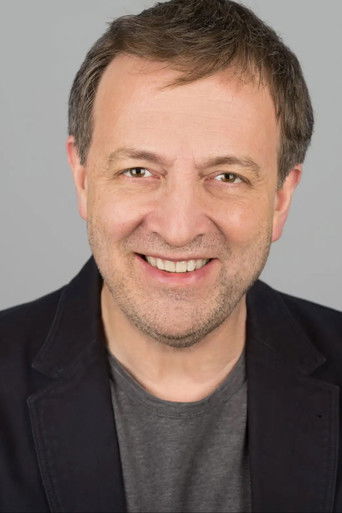 Portrait of Misha Glenny
