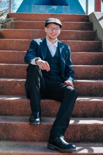 Portrait of Evan Eaglin