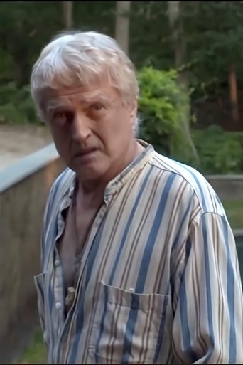 Portrait of Peak Kwinarian