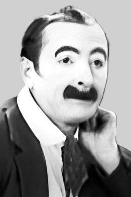 Portrait of Mark Jones