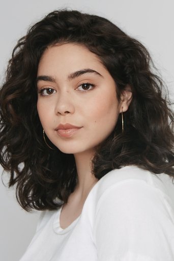 Portrait of Auli'i Cravalho