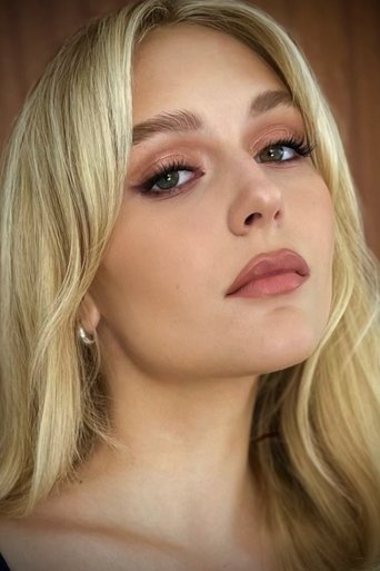 Alyvia Alyn Lind Portrait of Alyvia Alyn Lind