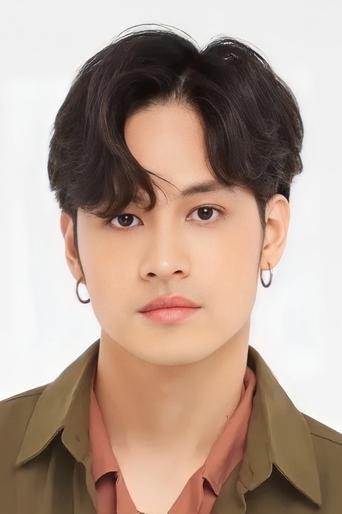 Portrait of Jirayu La-ongmanee