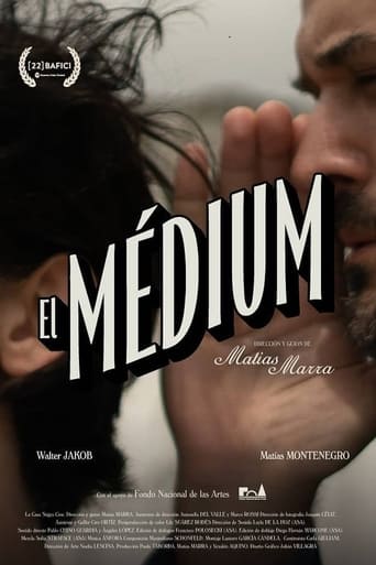 Poster of El médium