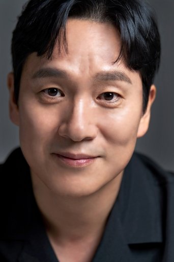Portrait of Lee Ju-won