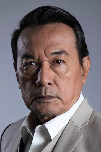 Portrait of Sompob Benjathikul
