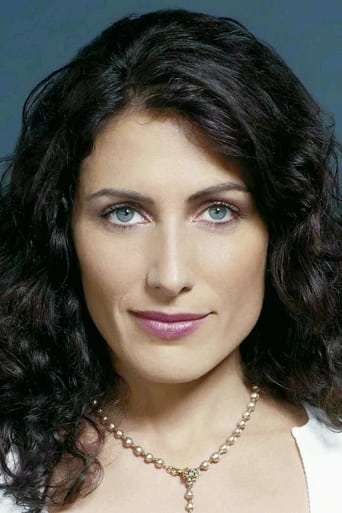 Portrait of Lisa Edelstein