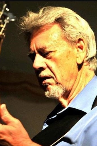 Portrait of Joe Osborn